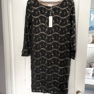 NWT Ingrid + Isabel Lace maternity dress